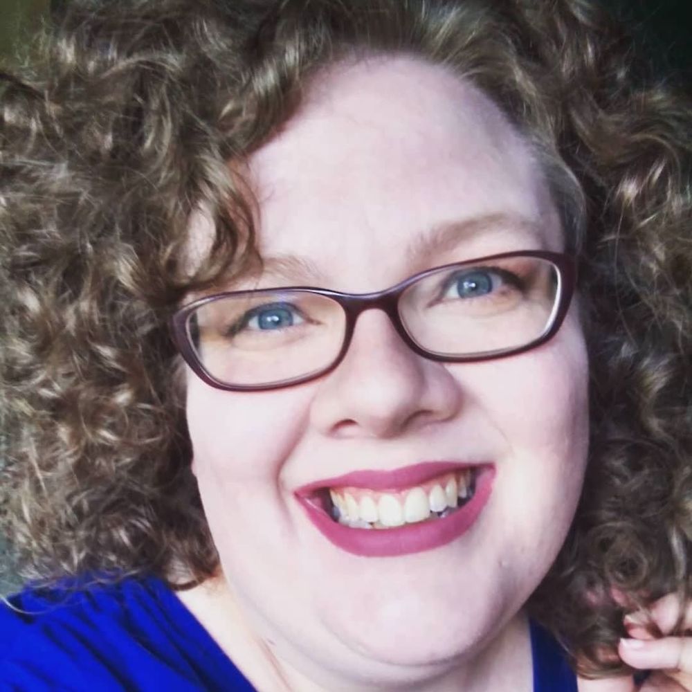 Meet your Posher, Whitney